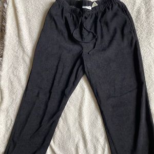 Orvis-Black Polyester and Spandex pants